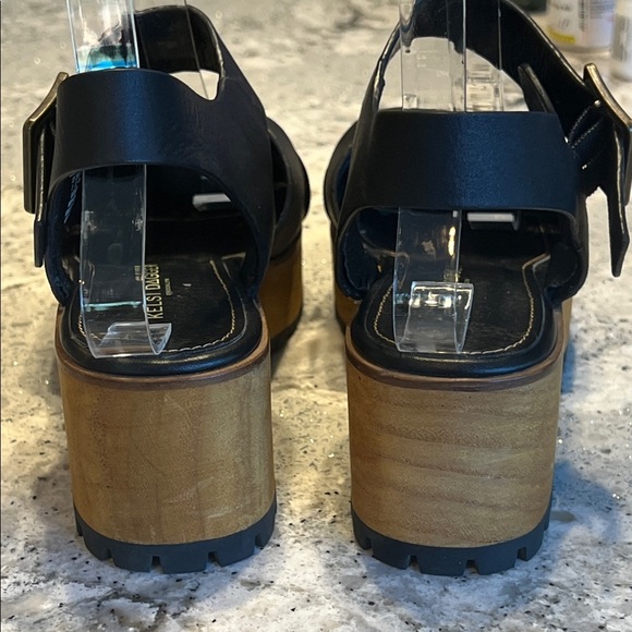 Kelsi Dagger Kelsi Dagger Brooklyn Webster Black Sandals Size 7 - Picture 3 of 9